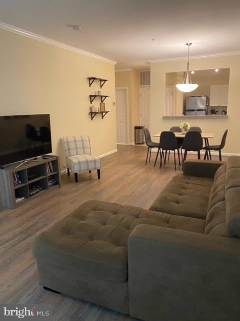 4690 Lawton Way - Photo 3 of 15