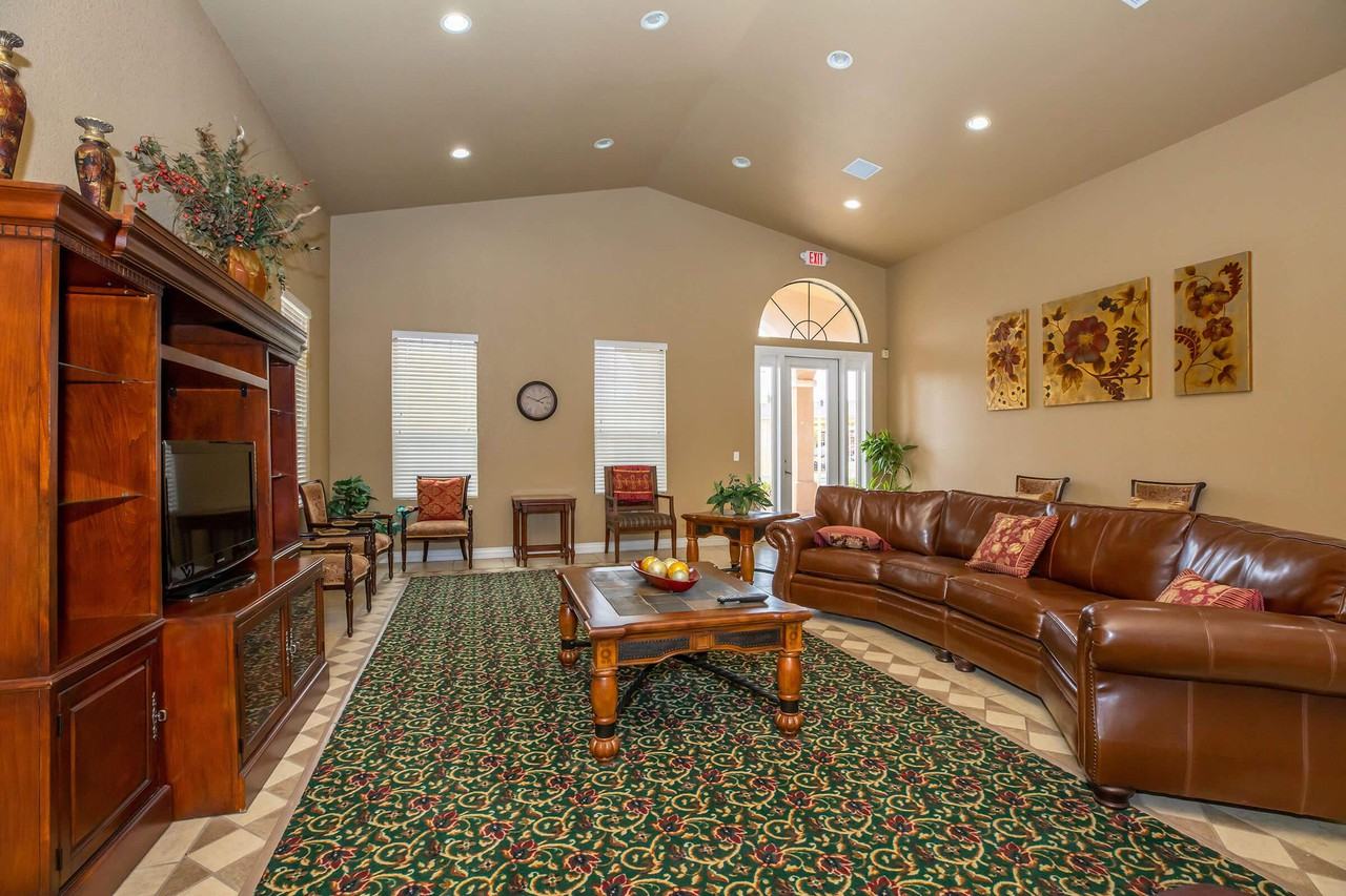 Woodchase Senior Community - Photo 6 of 22