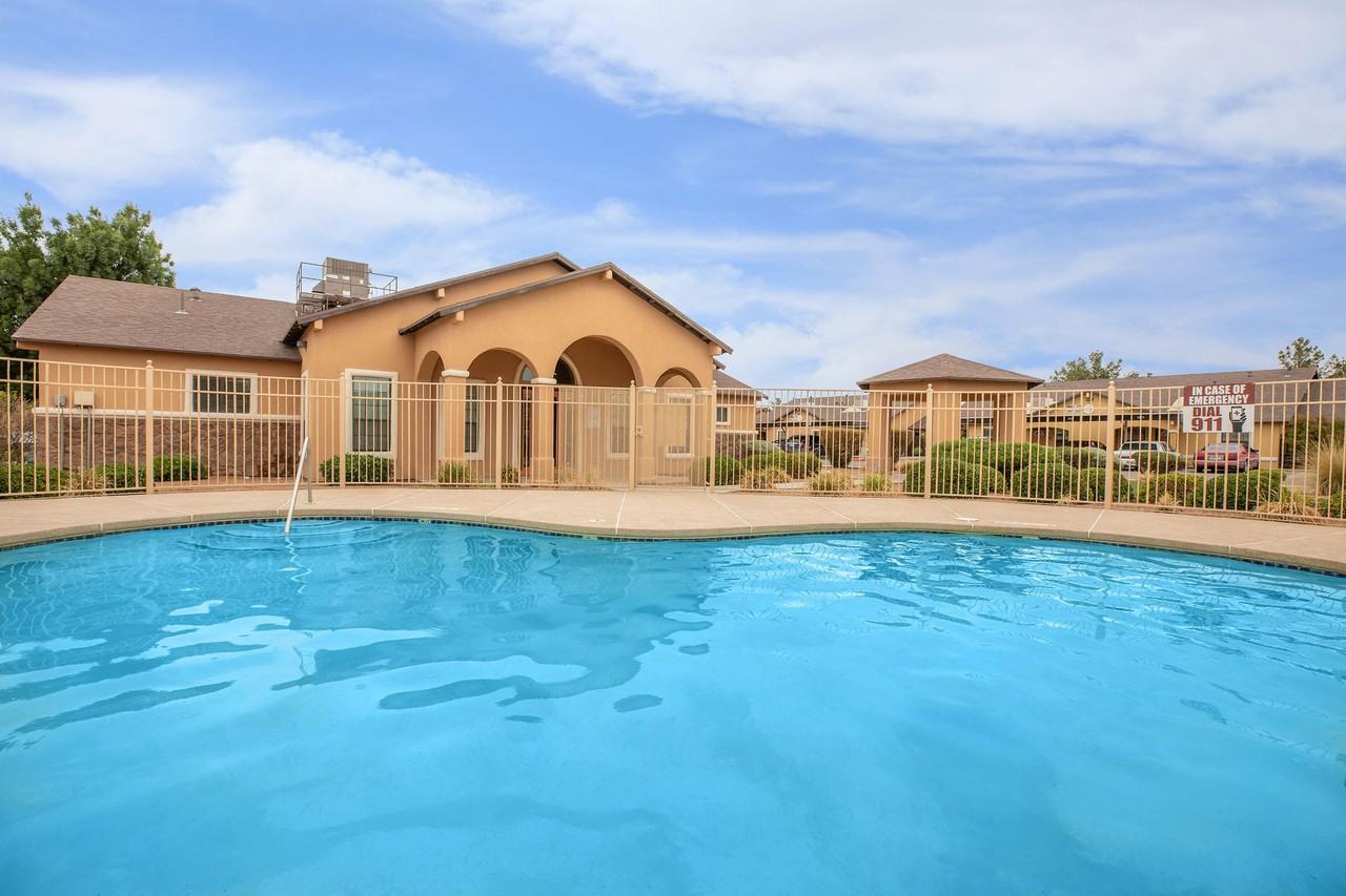 Woodchase Senior Community - Photo 7 of 22