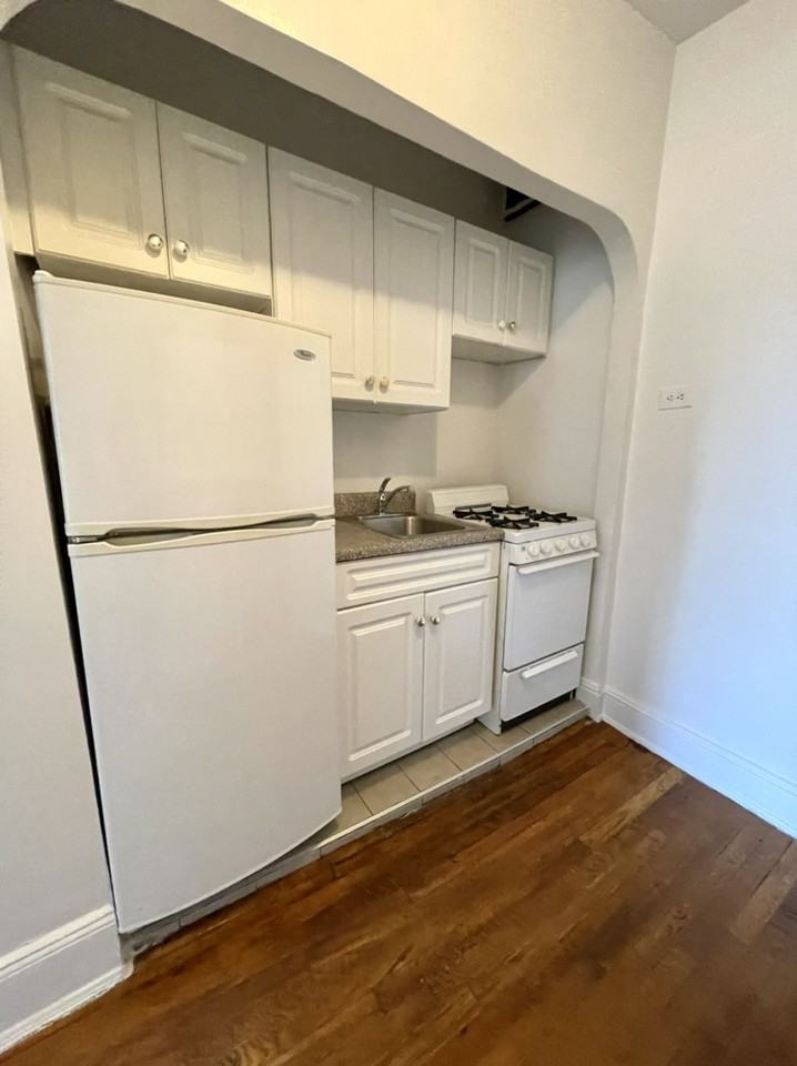 4 Pennsylvania Plaza 4Ccccccccc - Photo 3 of 5