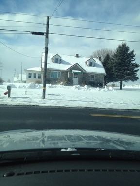 764 Noble St - Photo 2 of 9