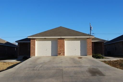 929 Maplewood #B
