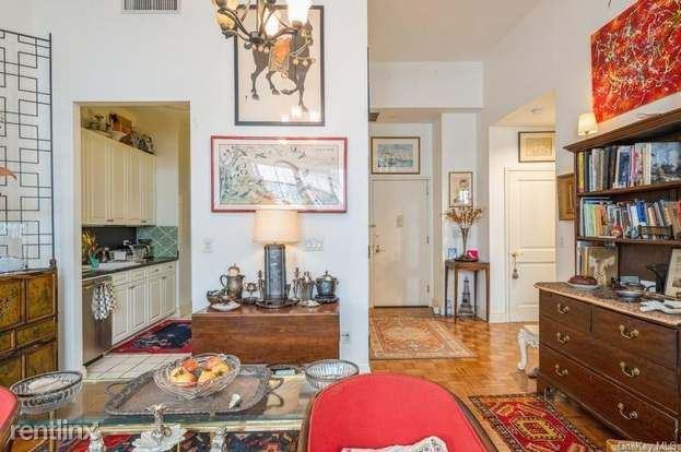 1 Scarsdale Rd #209 - Photo 2 of 16