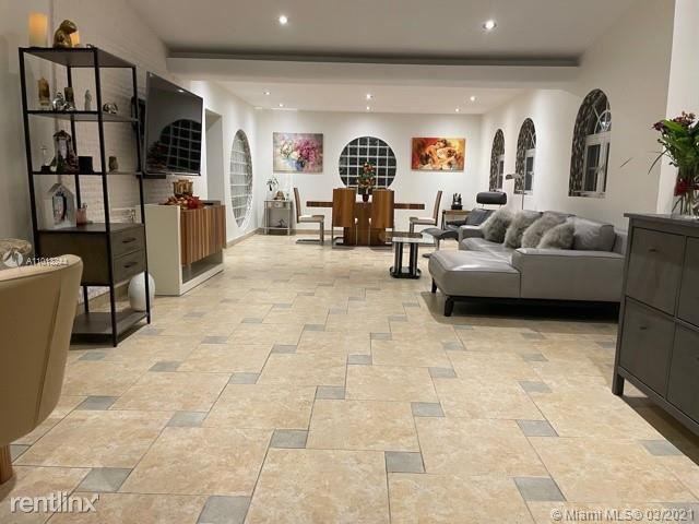 6921 Trouville Esplanade - Photo 2 of 11