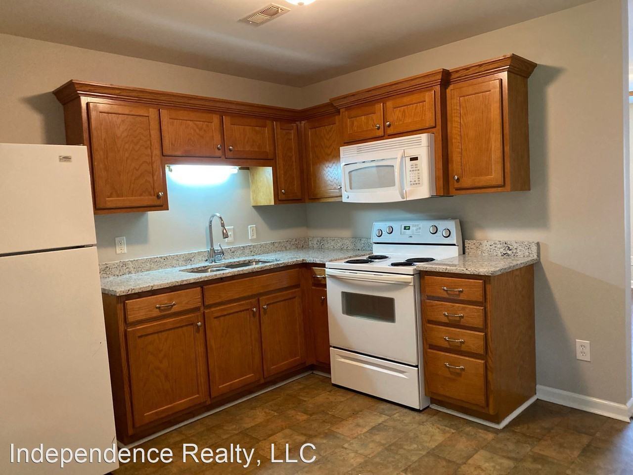 2605 Charity Lane - Photo 3 of 11