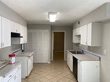 4055 Friendship Ln - Photo 3 of 11