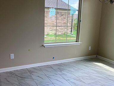 1187 River Wood Cir W - Photo 3 of 5