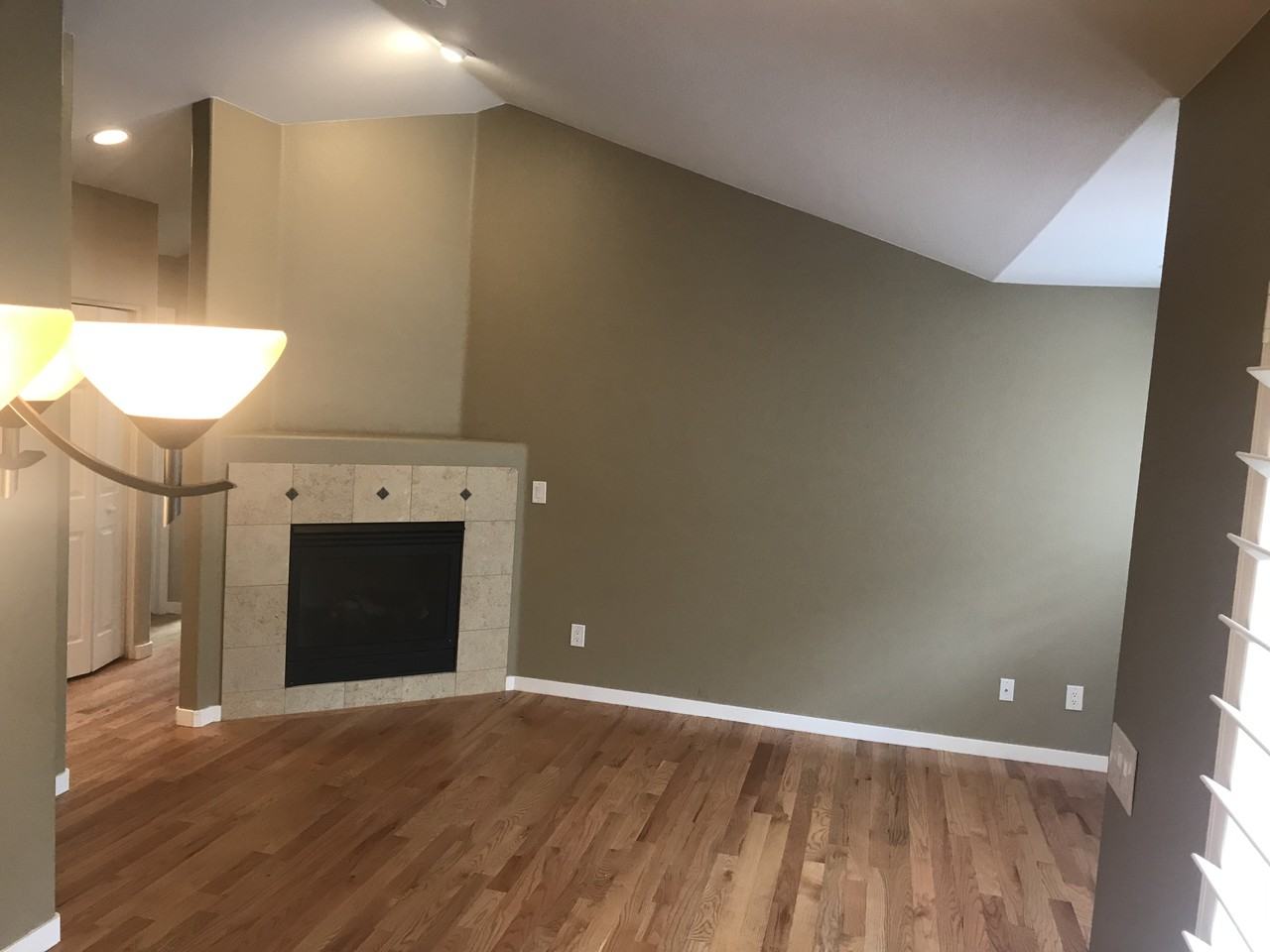 509 Ridgeview Dr - Photo 2 of 15