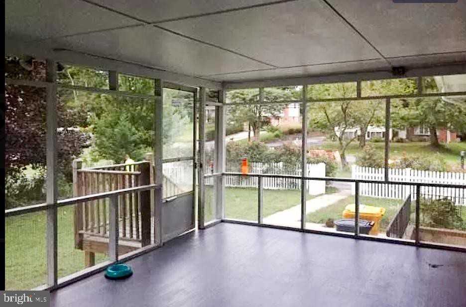 162 E Bay View Dr - Photo 2 of 12