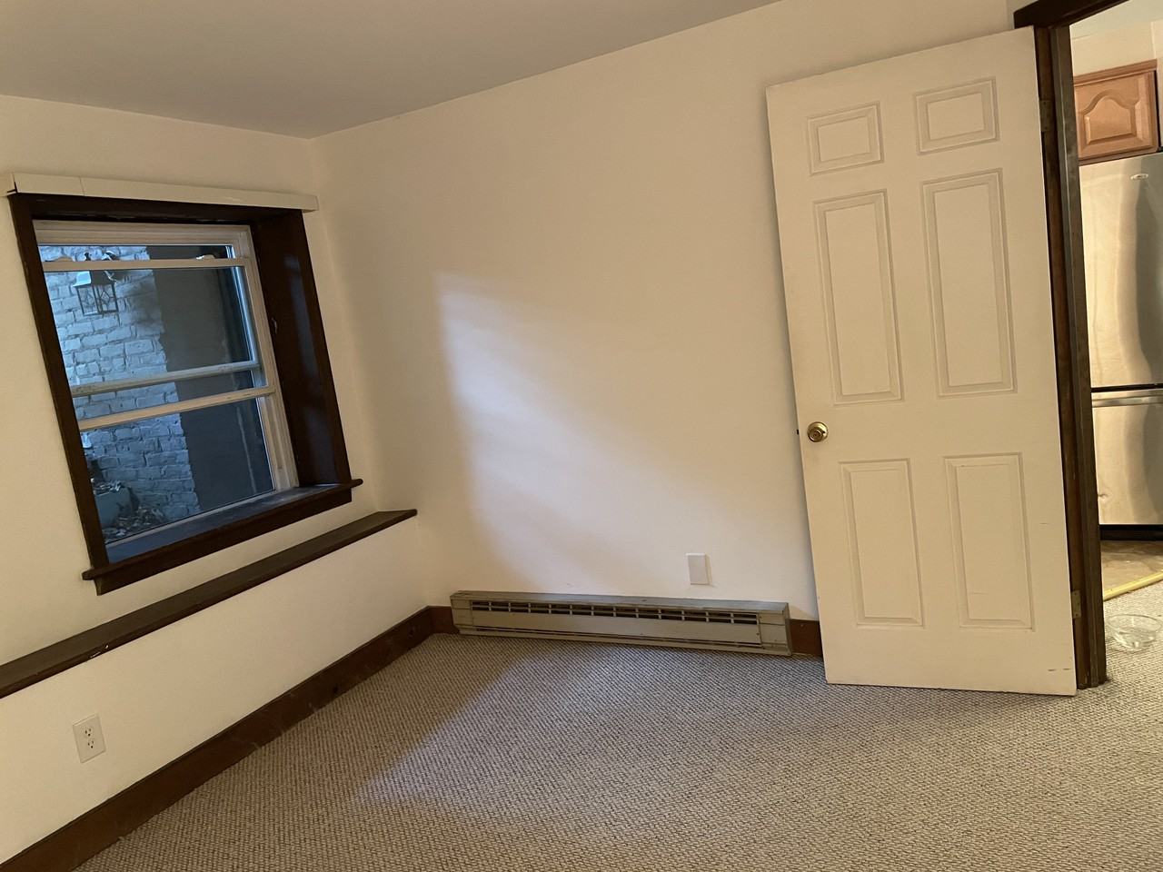 320 Hudson Ave #BS - Photo 3 of 10