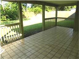 16915 Forest Bend Ave - Photo 2 of 12