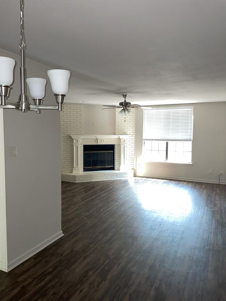 7800 N Hills Blvd #102 - Photo 2 of 15