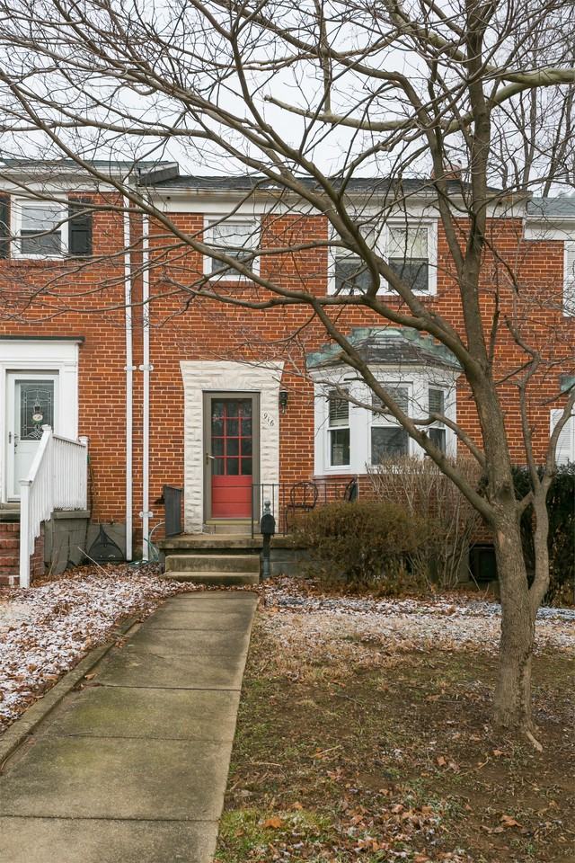 916 E Lake Ave 2nd Fl #2 - Photo 3 of 10