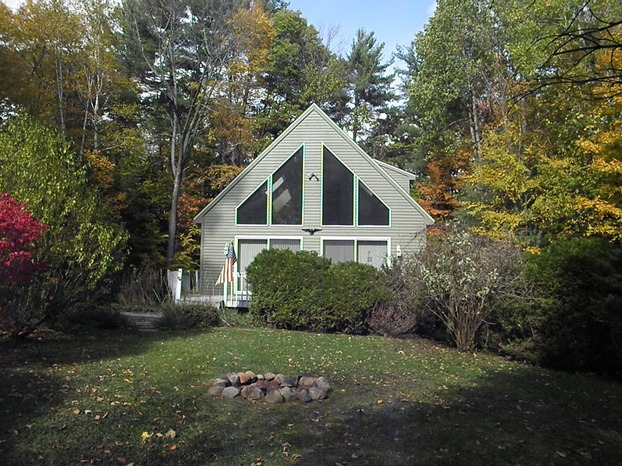 12 Timlo Dr - Photo 2 of 13