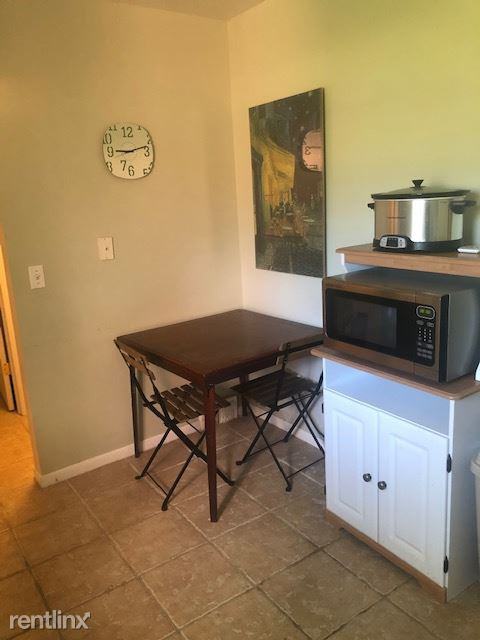 447 Fox Hills Dr N - Photo 2 of 28