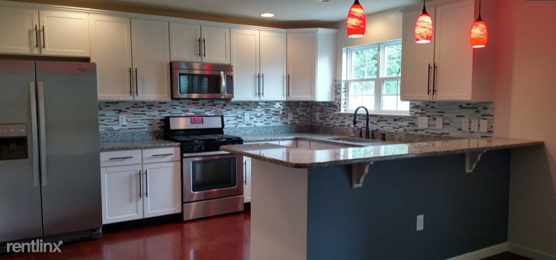 2390 Mill Rd - Photo 3 of 30