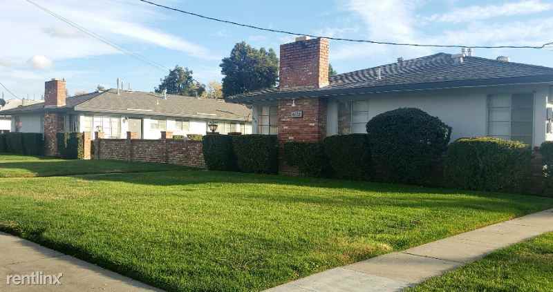 4572 E Sierra Madre Ave - Photo 2 of 14