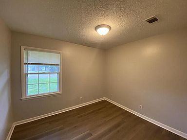 4406 Gazette Dr Sw - Photo 3 of 5
