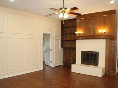 7838 Williams Ave - Photo 3 of 13