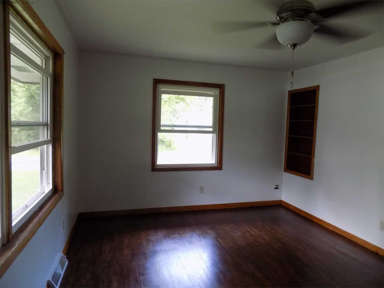 108 Hillsdale St #1 - Photo 3 of 15