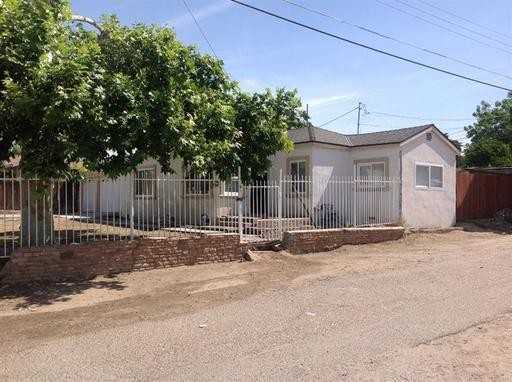 2311 N Baker St - Photo 2 of 3