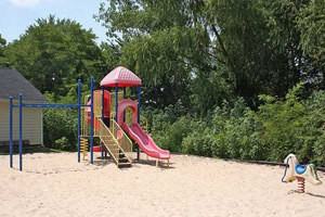 Bartlett Crossing - Photo 3 of 9