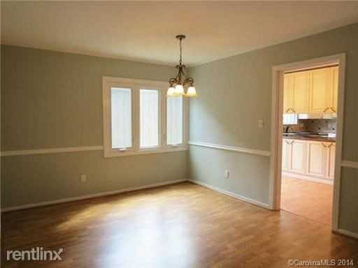 4033 Woodfox Dr - Photo 2 of 10