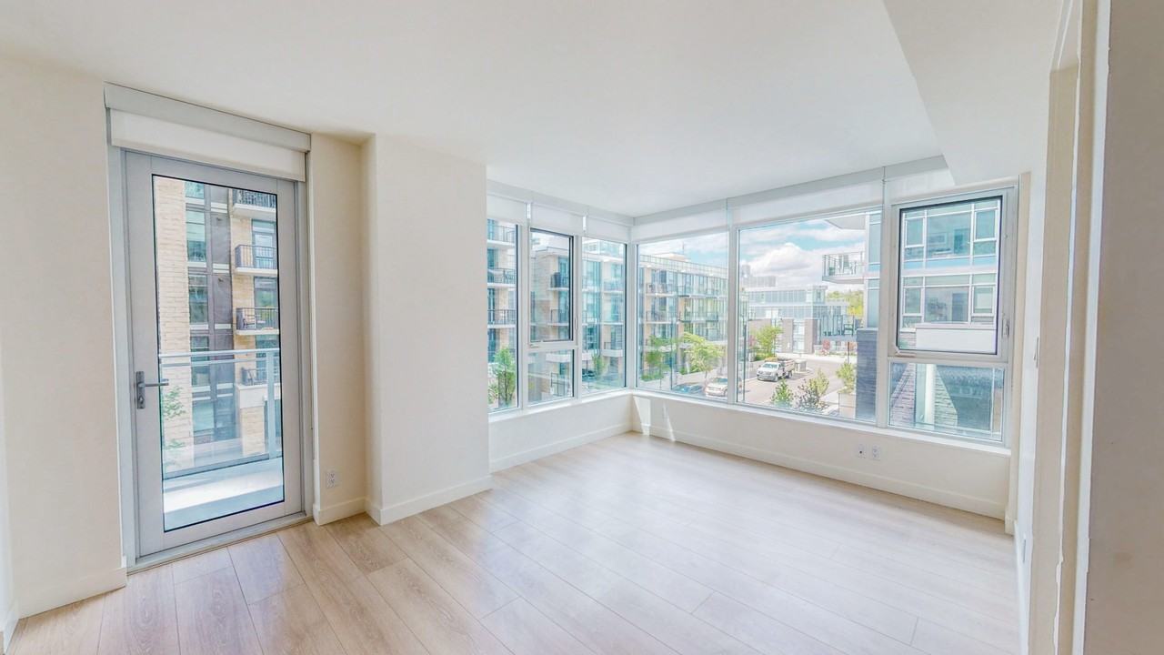 305, 108 Waterfront Court SW - Photo 2 of 19