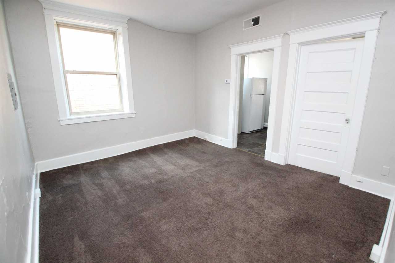 316 MELWOOD AVENUEAPT 11 #316-11 - Photo 2 of 8