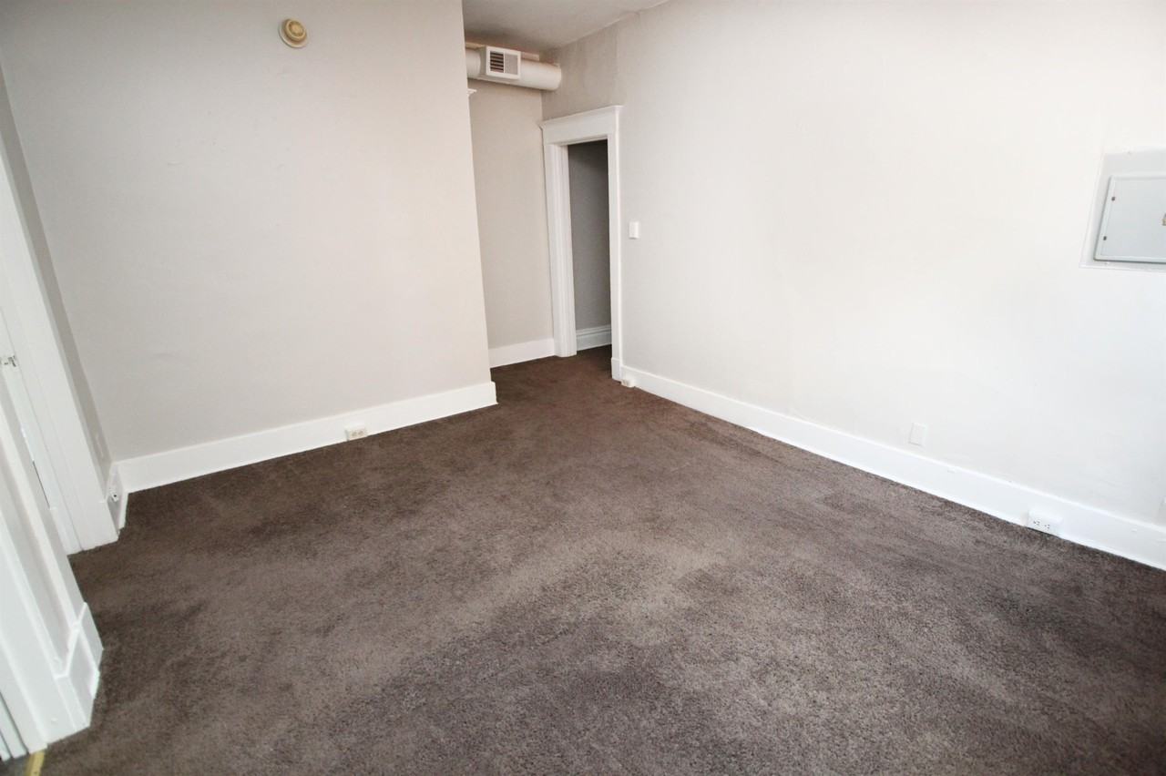 316 MELWOOD AVENUEAPT 11 #316-11 - Photo 4 of 8