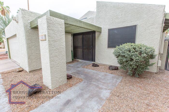 11601 N 29th Ave - Photo 2 of 35