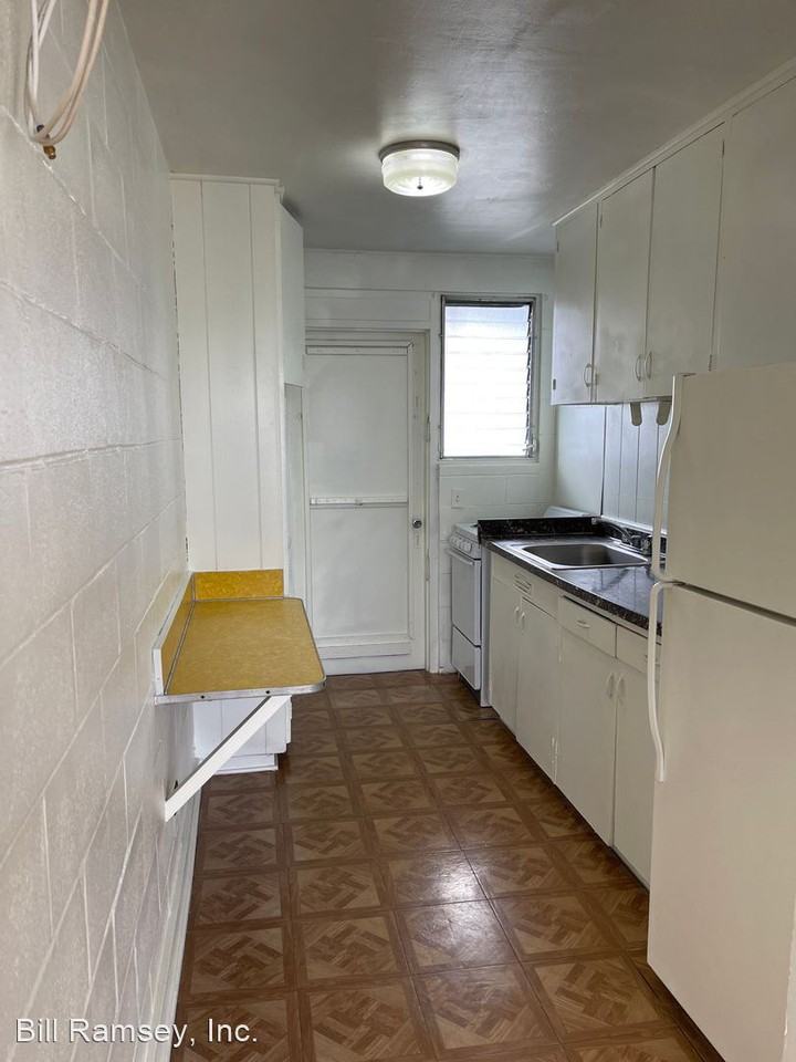 98-094 KANUKU PLACE - Photo 2 of 9