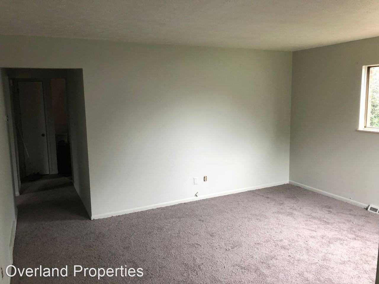 944 E 245th St - Photo 3 of 7