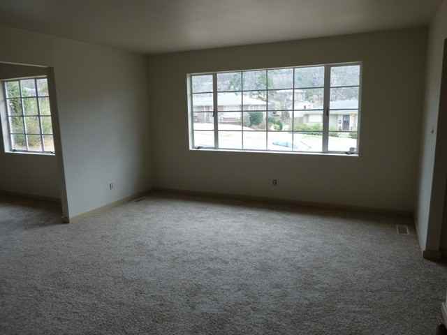 5422 10th Ave S - Photo 3 of 11