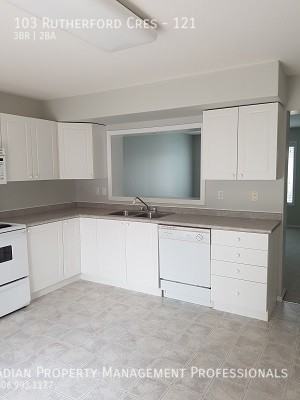 103 Rutherford Cres #121 - Photo 3 of 16