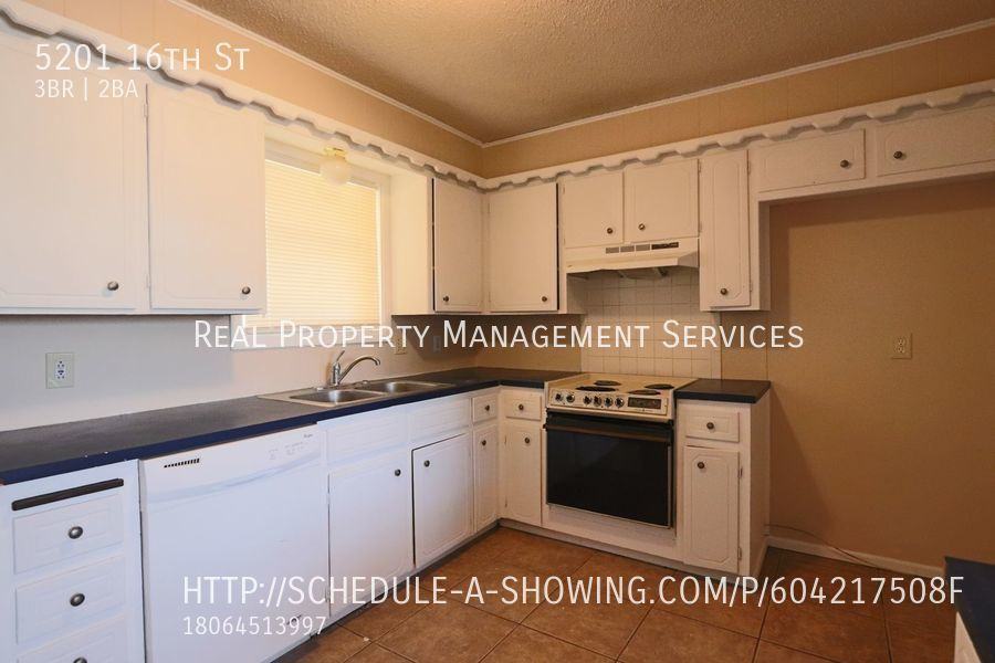 5201 16th St - Photo 3 of 10