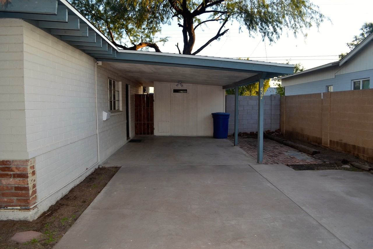 437 E Continental Dr - Photo 3 of 13