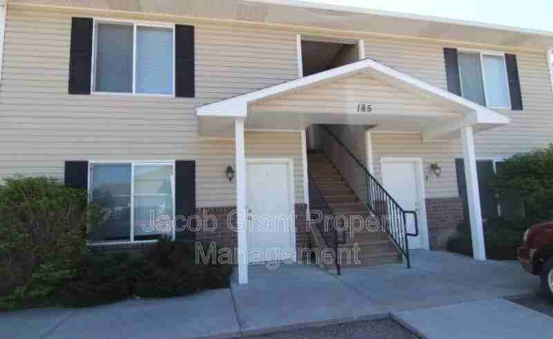 185 Stockham Blvd #3