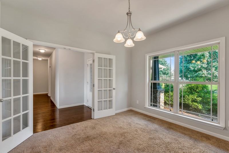 861 River Landing Boulevard - Photo 4 of 50