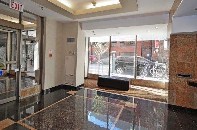 Saint James Place - Photo 3 of 11