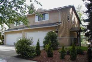 809 Pine Avenue #B - Photo 1 of 1
