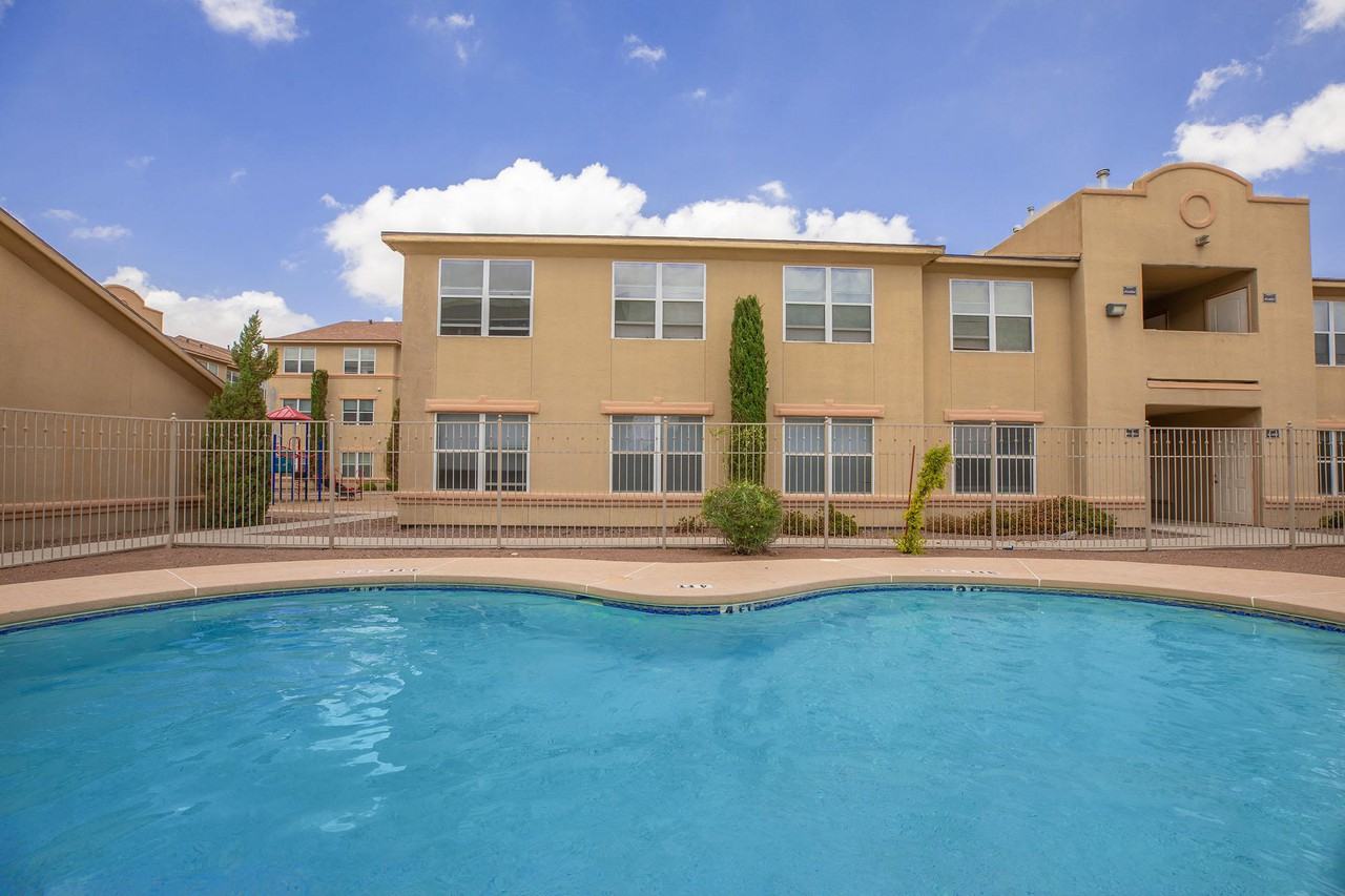 Desert Villas - Photo 3 of 21