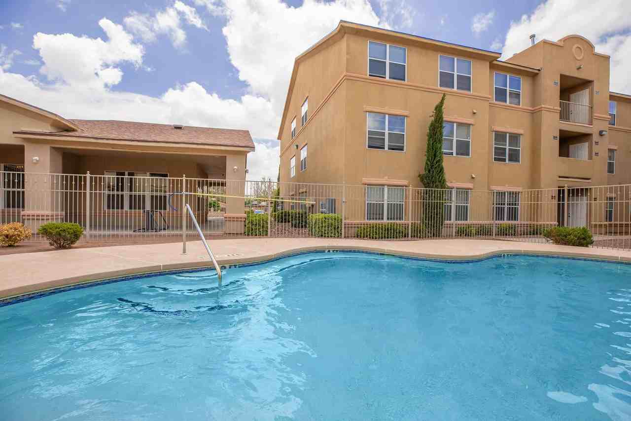 Desert Villas - Photo 7 of 21