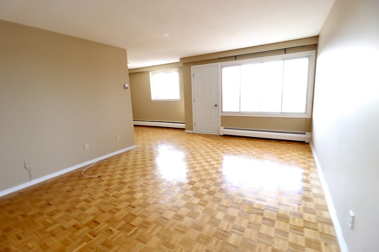 1919 Kilborn Avenue Apartments for Rent 1919 Kilborn Ave, Ottawa, ON K1H 6N6 with 2 Floorplans