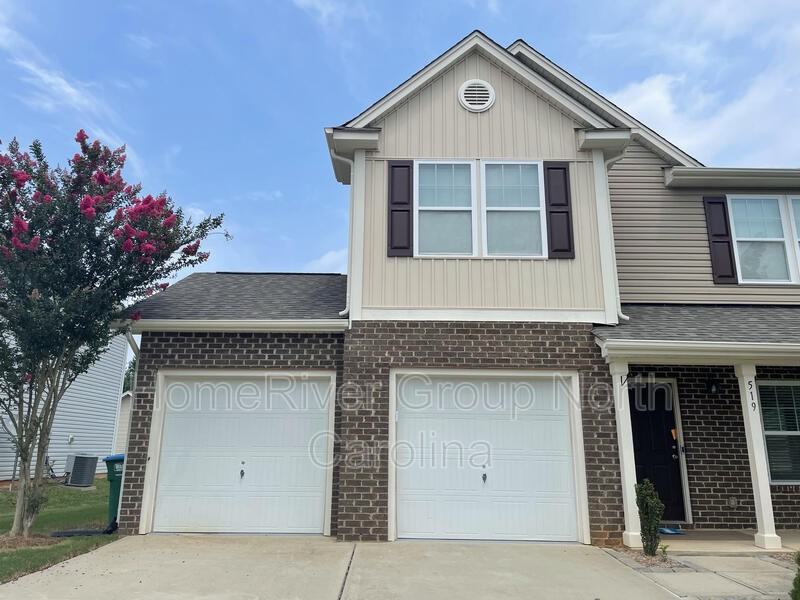 519 Landis Oak Way - Photo 2 of 15