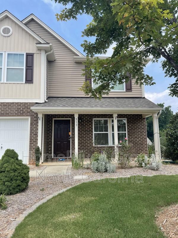 519 Landis Oak Way - Photo 3 of 15