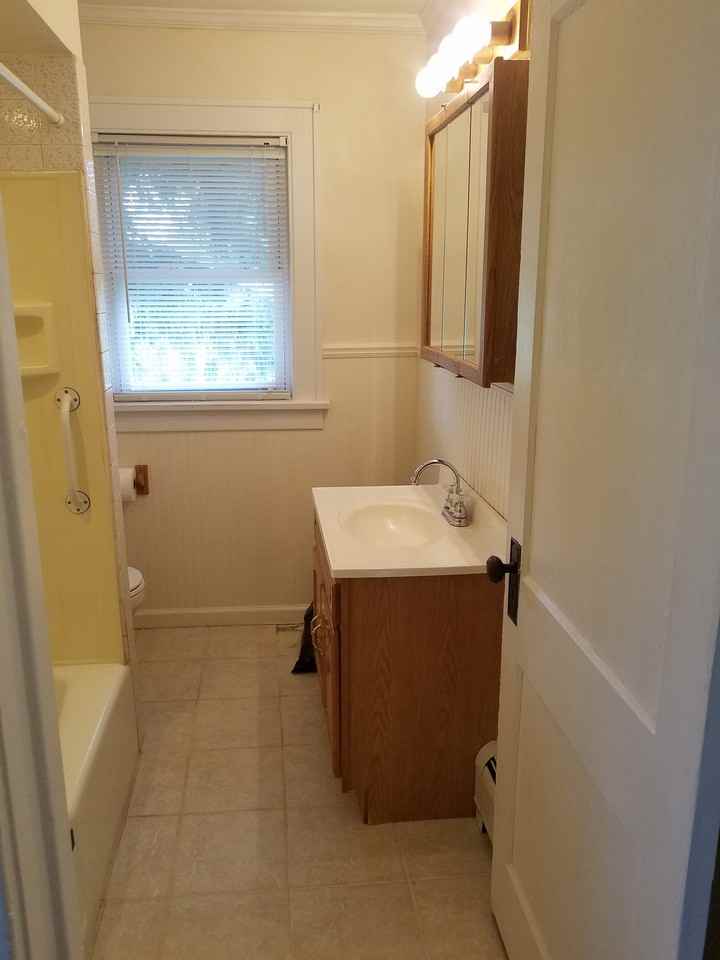 50 Mountainview Ave Unit 2 - Photo 3 of 13
