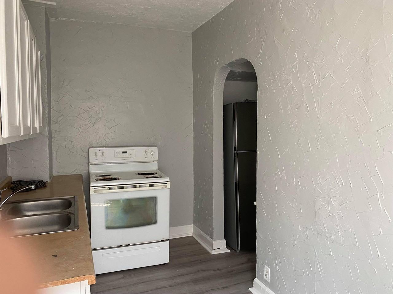 4031 Boulevard Pl #4031 - Photo 5 of 8