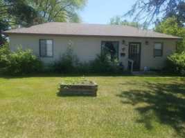 featured image of 504 3rd St W #1