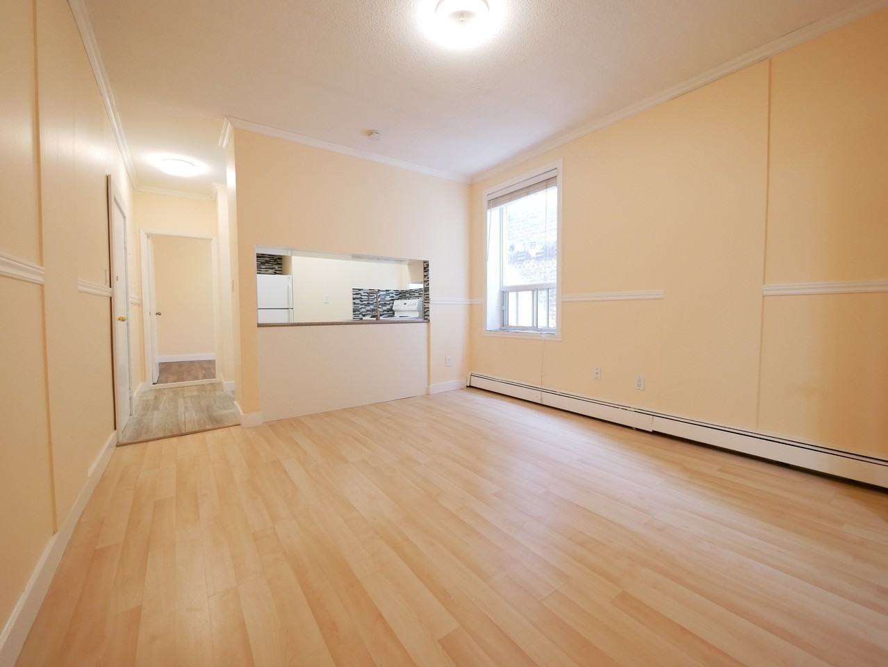 1383 Queen St E #103